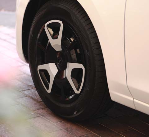 Close up of the 2023 Mazda2’s dynamic new alloy wheels.