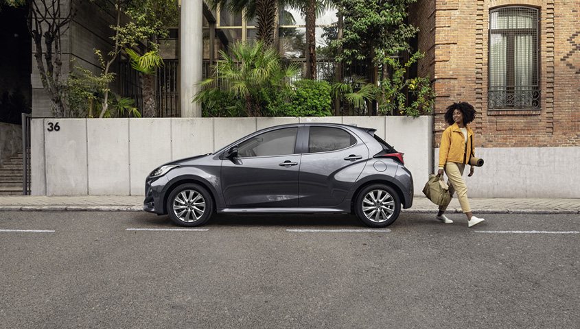 Mazda2 Hybrid Machine Gray