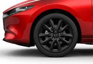 Jantes en alliage léger 18” noires sur la Mazda3 Hatchback avec niveau de revêtement de siège Homura