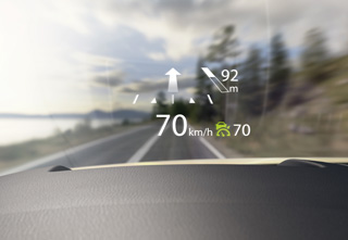 The Head-up-Display (Projektion) des Mazda CX-5 in der Ausstattungsvariante Newground.