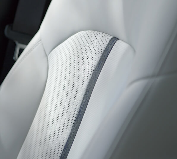 Forsæde i en Mazda CX-60 med 10-vejs elektrisk justering, sædevarme, ventilation