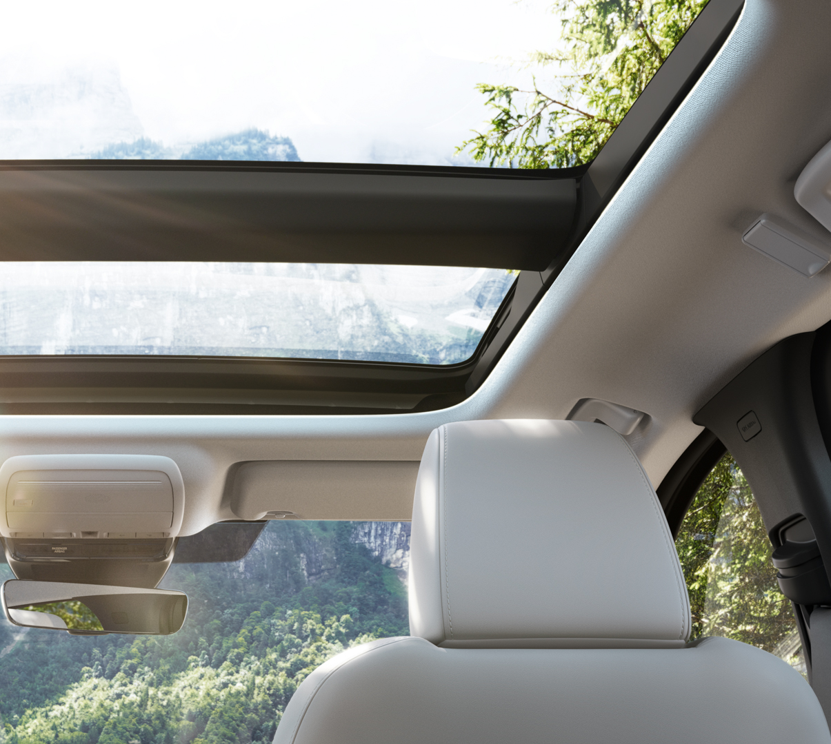 The extra-large panoramic sunroof in the CX-60 extending over both seat rows