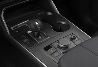 Het interieur van de nieuwe Mazda CX-60 Prime-Line is afgewerkt met materialen van topkwaliteit