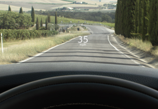 Head-Up Display in the Mazda CX-80 Takumi trim level