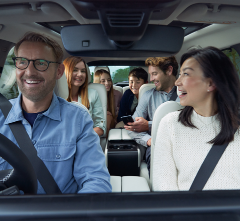 Six people sitting comfortably inside the spacious 4 wheel drive SUV Mazda CX-80